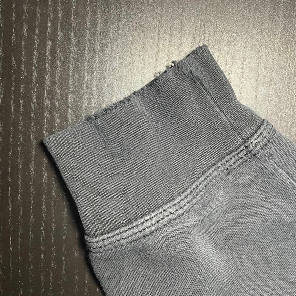 Black Nike sweatshirt Size Medium - Picture 4 of 4